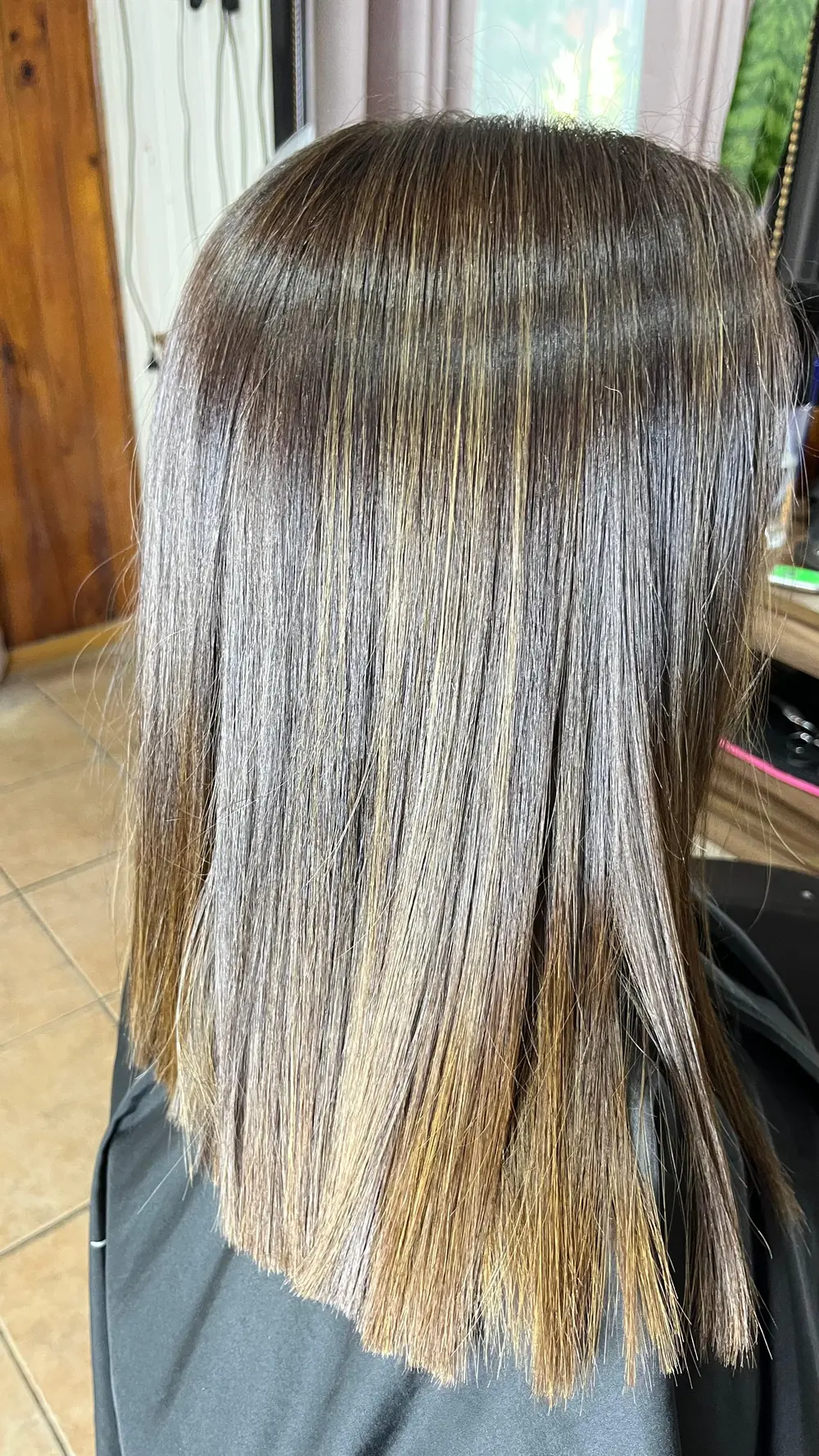 Resultado final alisado y coloración en Peluquería La Florida Pepona Look